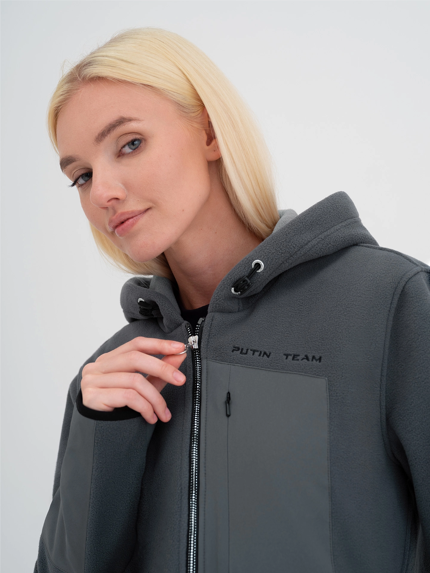 Толстовка из флиса с капюшоном