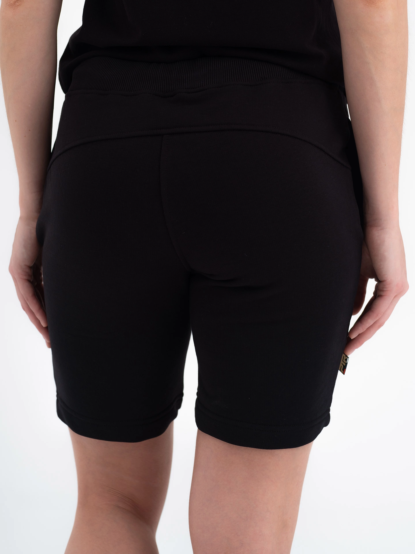 Шорты базовые