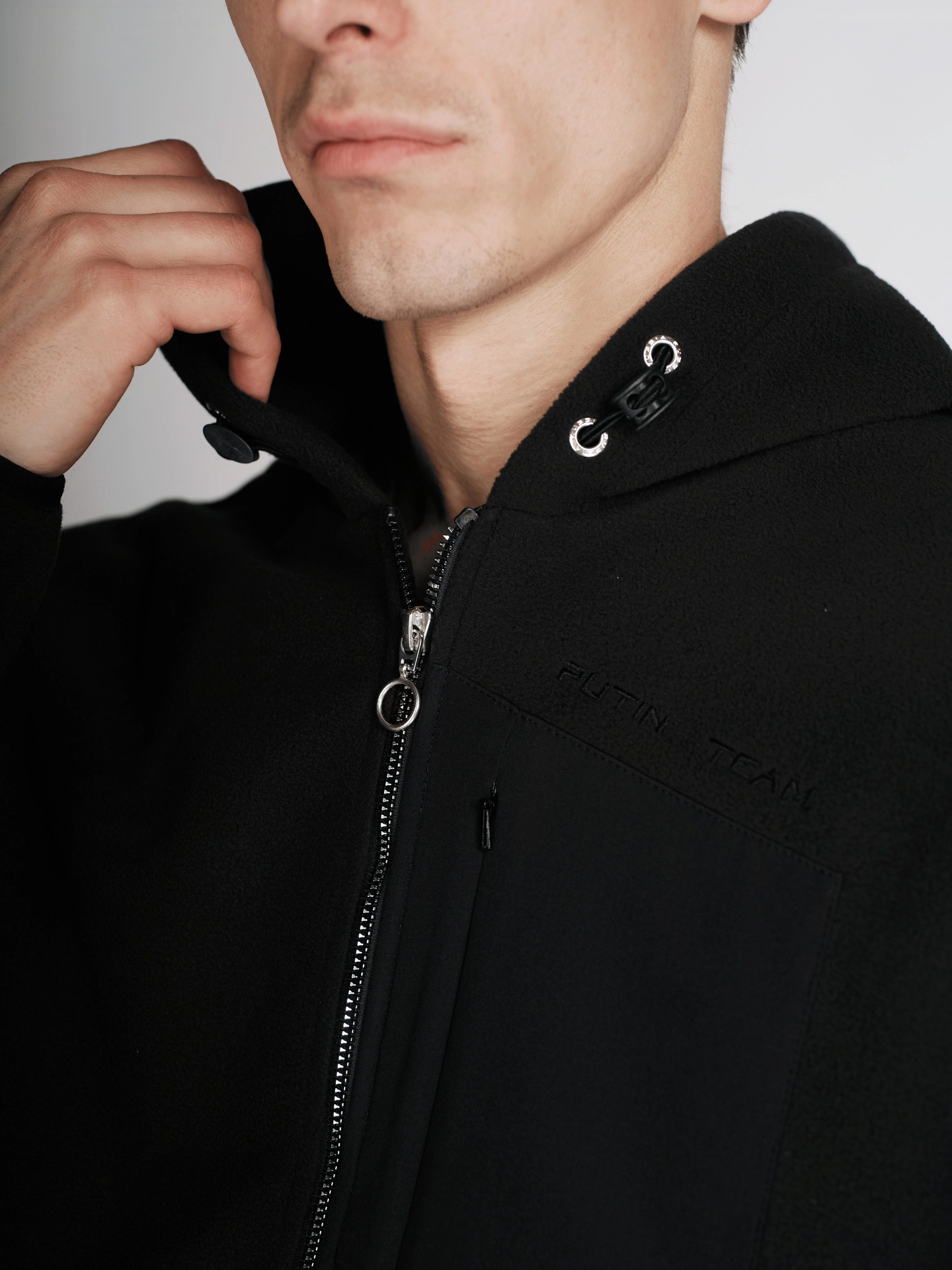 Толстовка из флиса с капюшоном