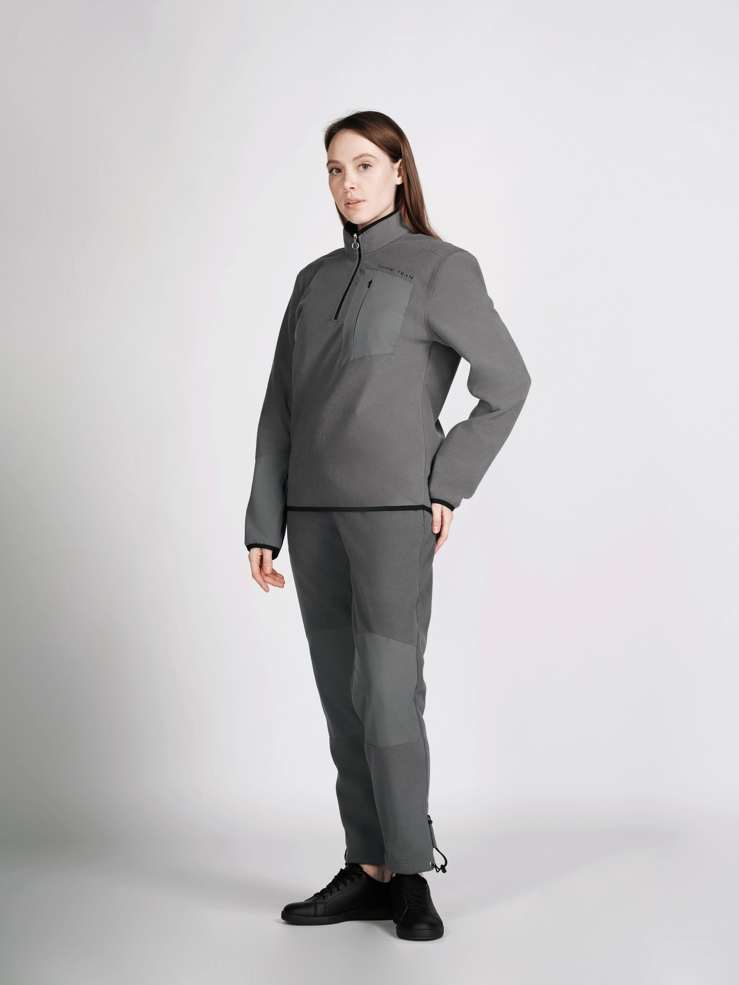 Толстовка с короткой молнией