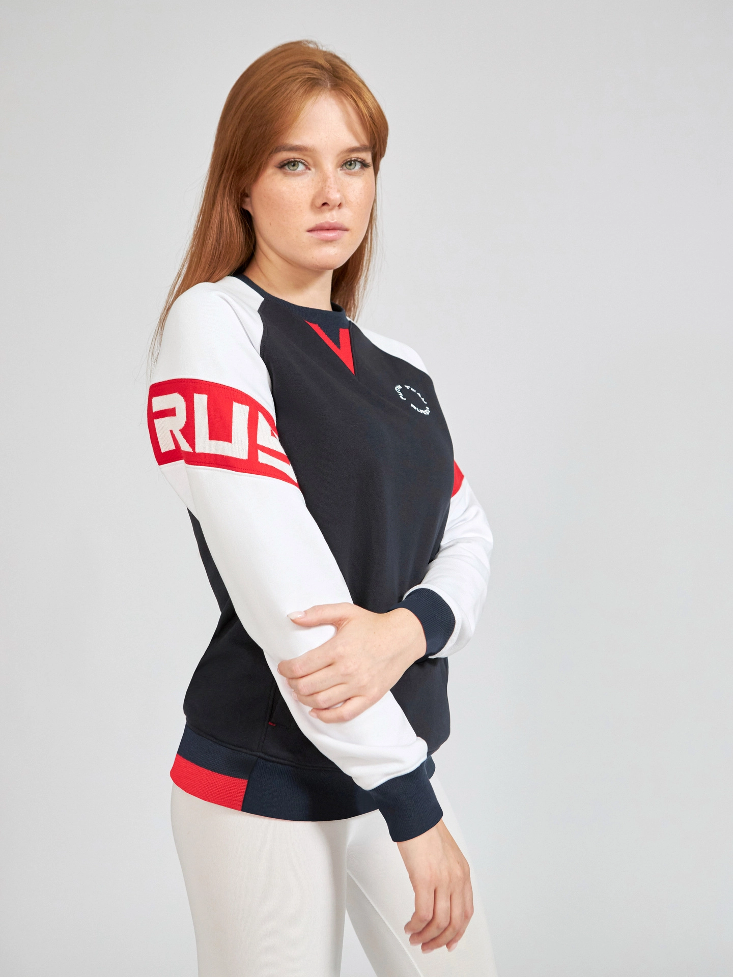 Свитшот с карманами