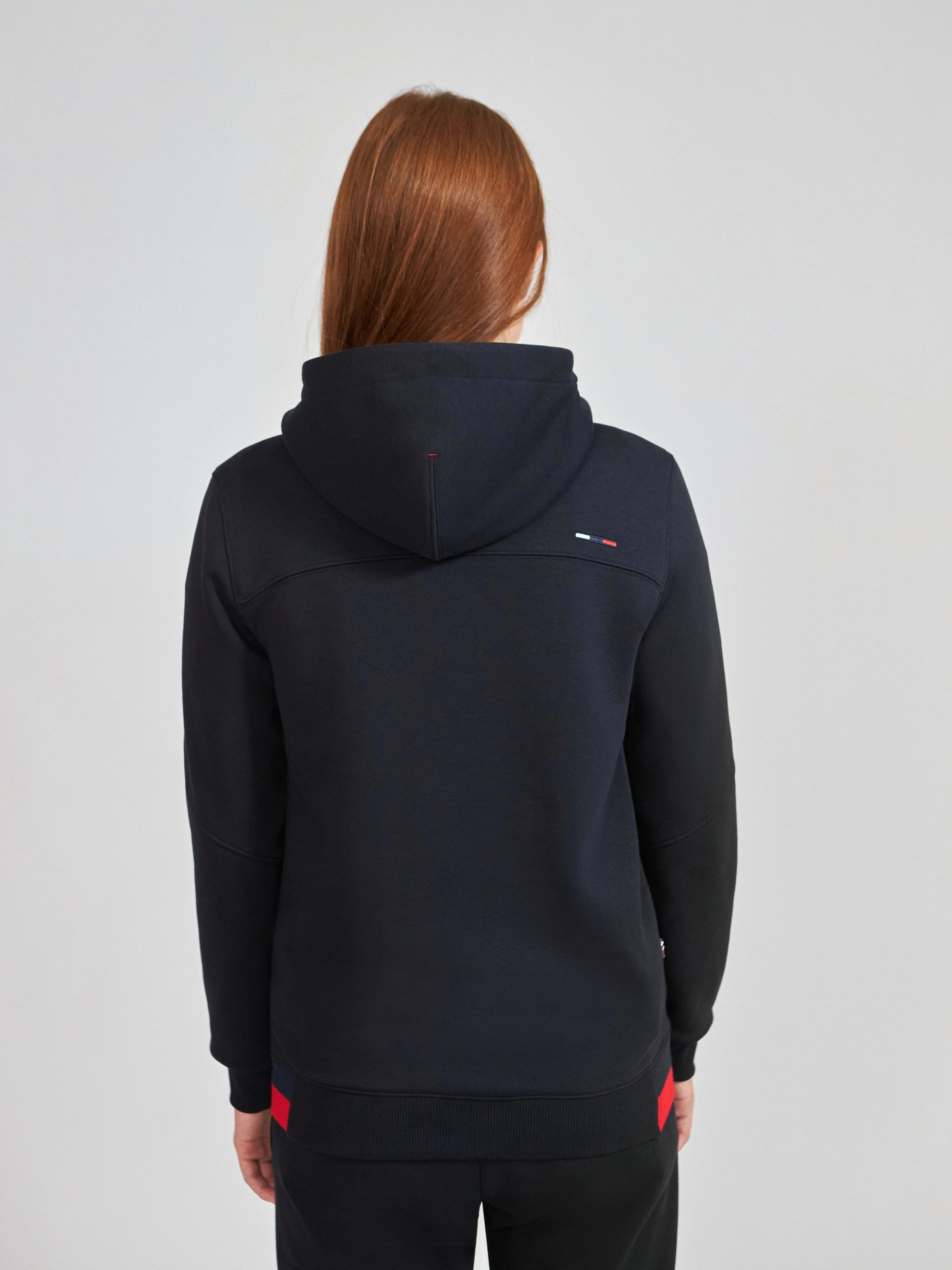 Толстовка на молнии с капюшоном