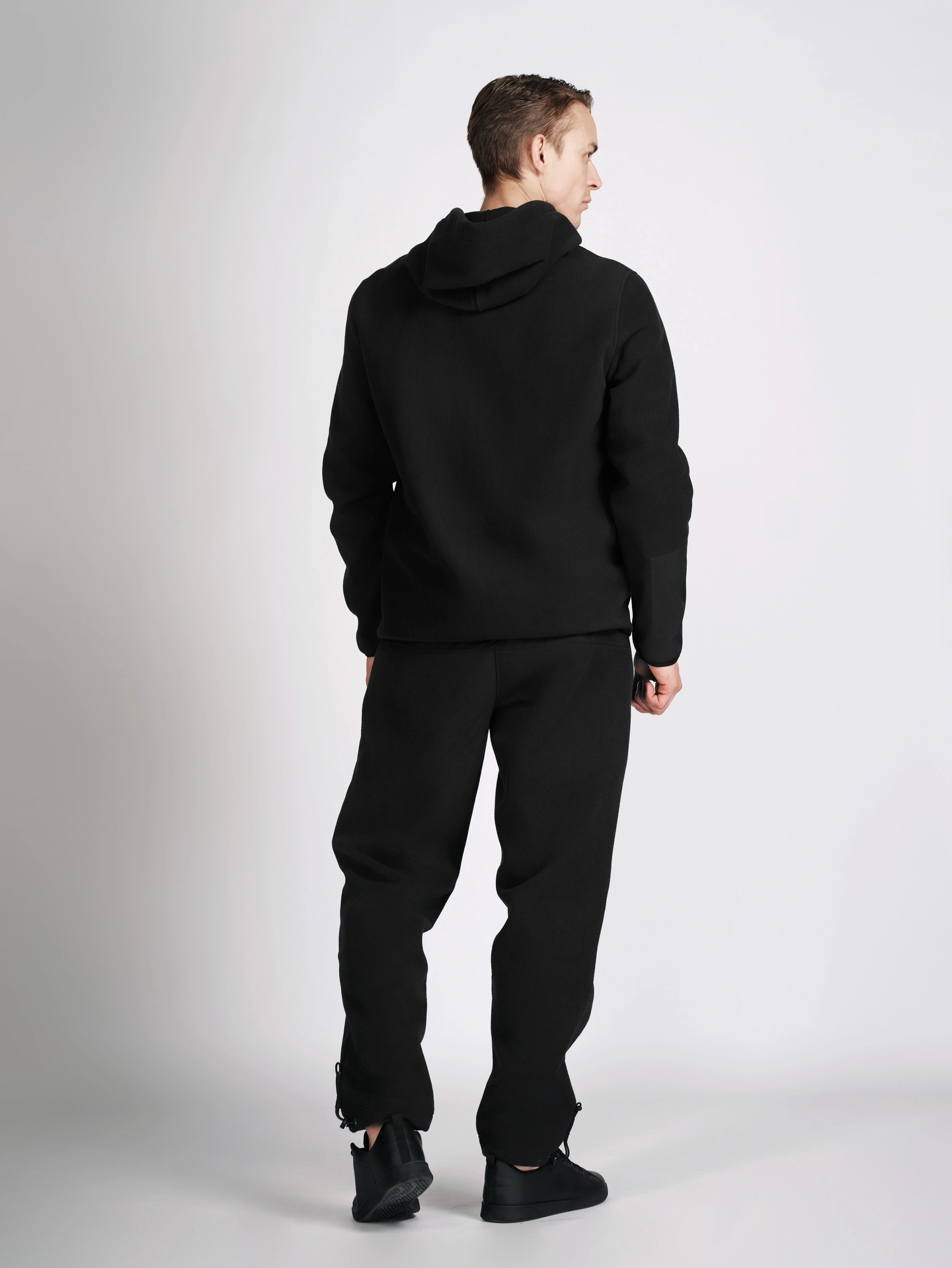 Толстовка из флиса с капюшоном