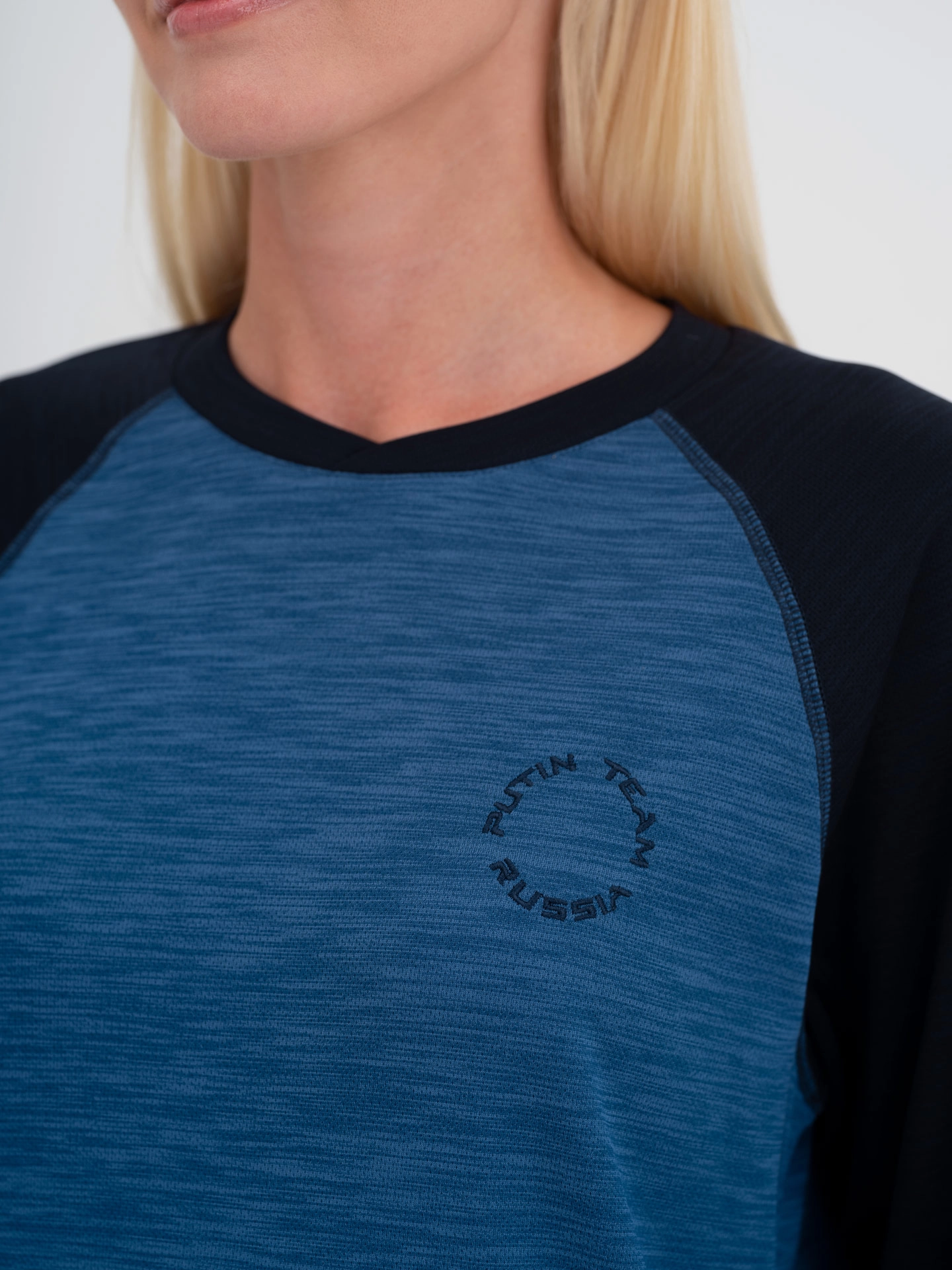 Лонгслив спортивный