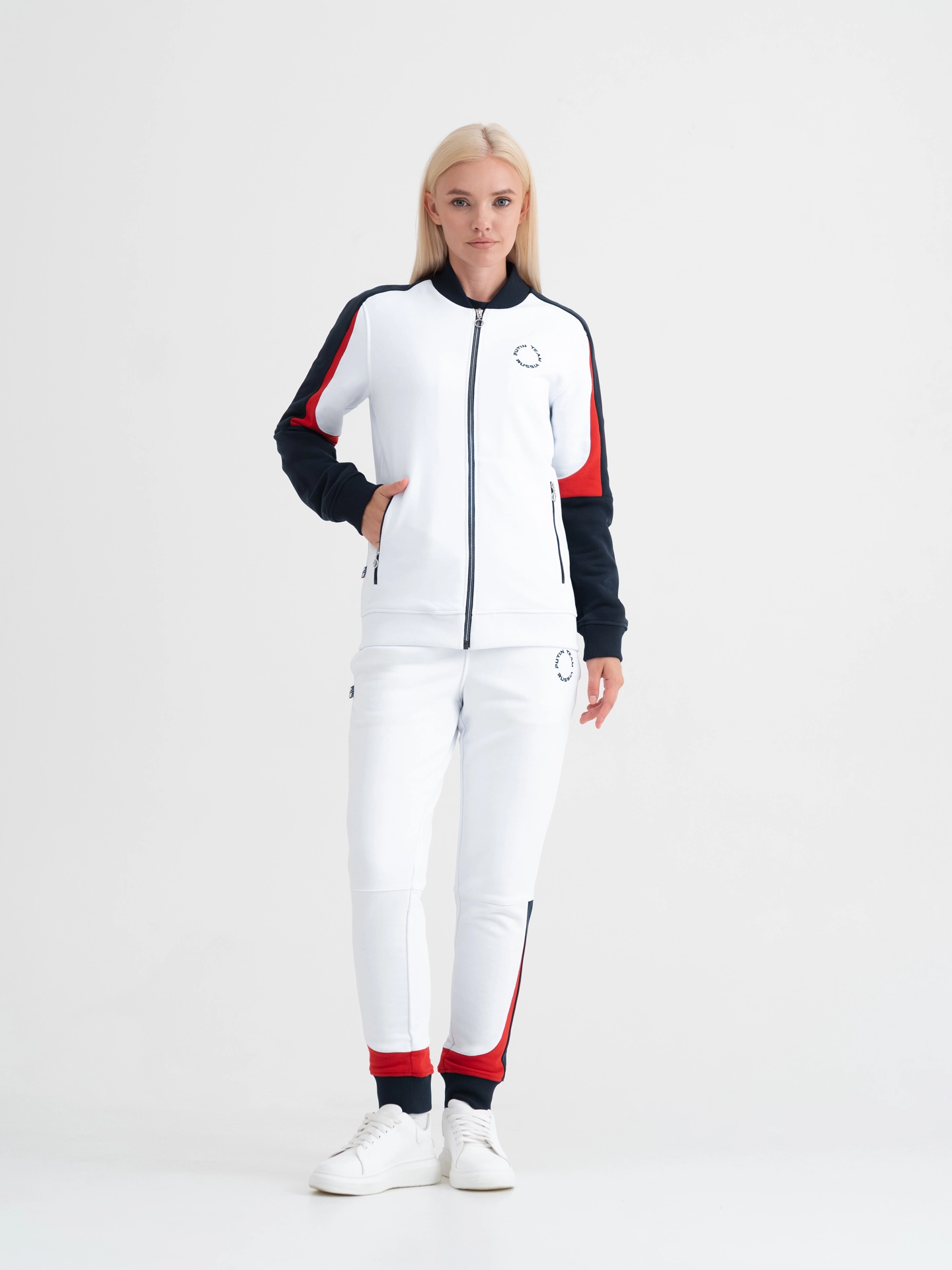 Толстовка с воротником