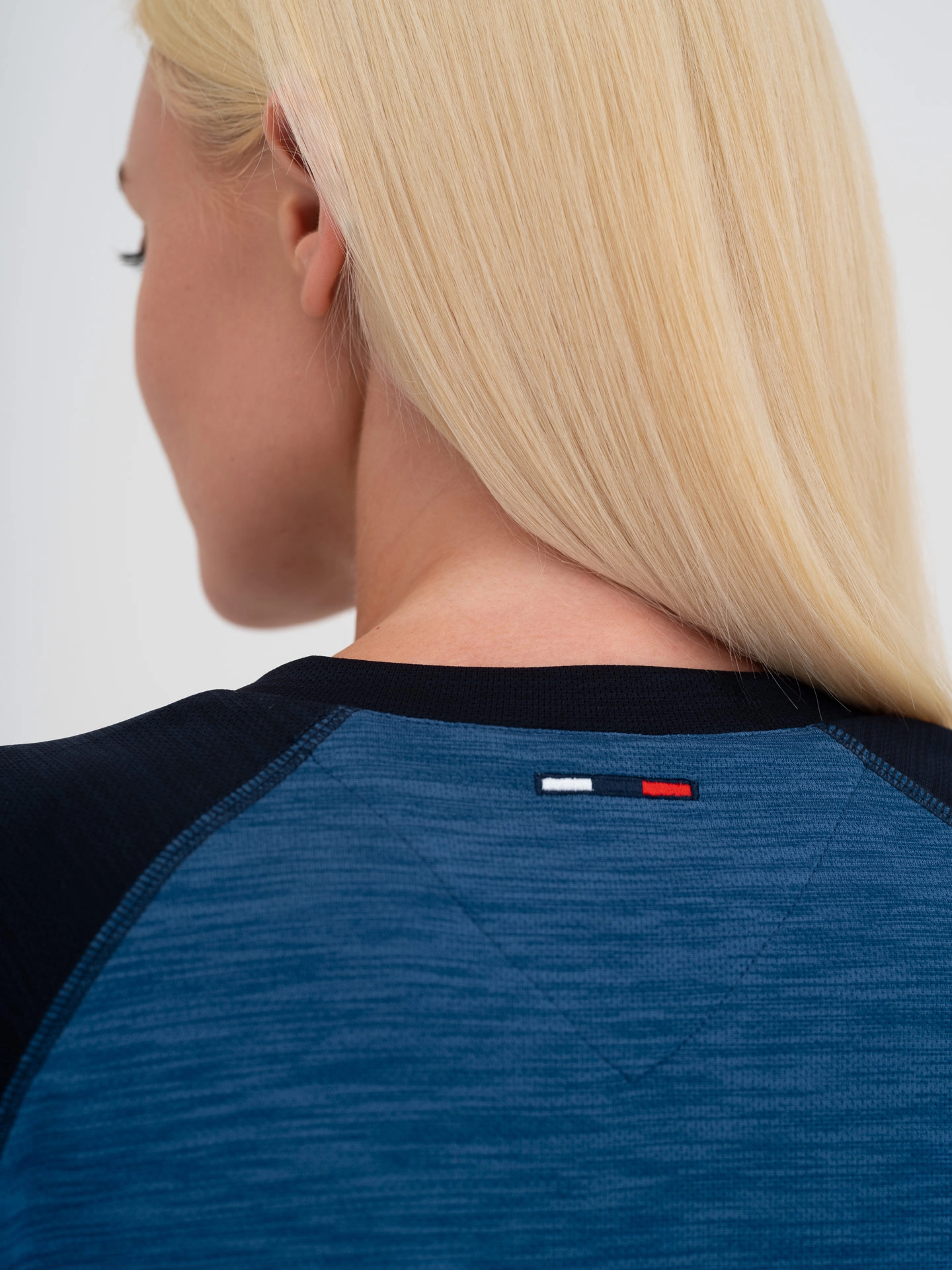 Лонгслив спортивный