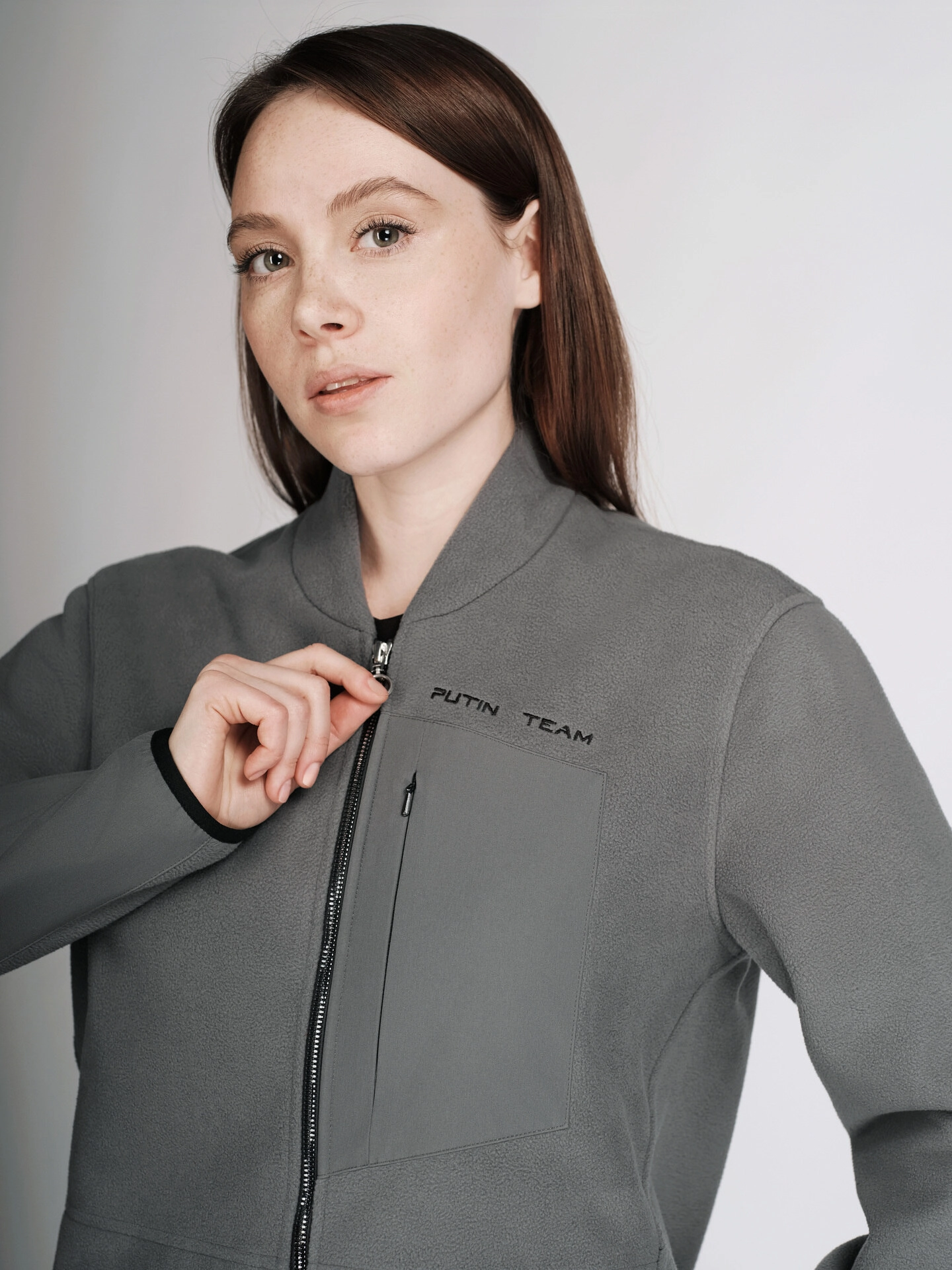 Толстовка с карманом