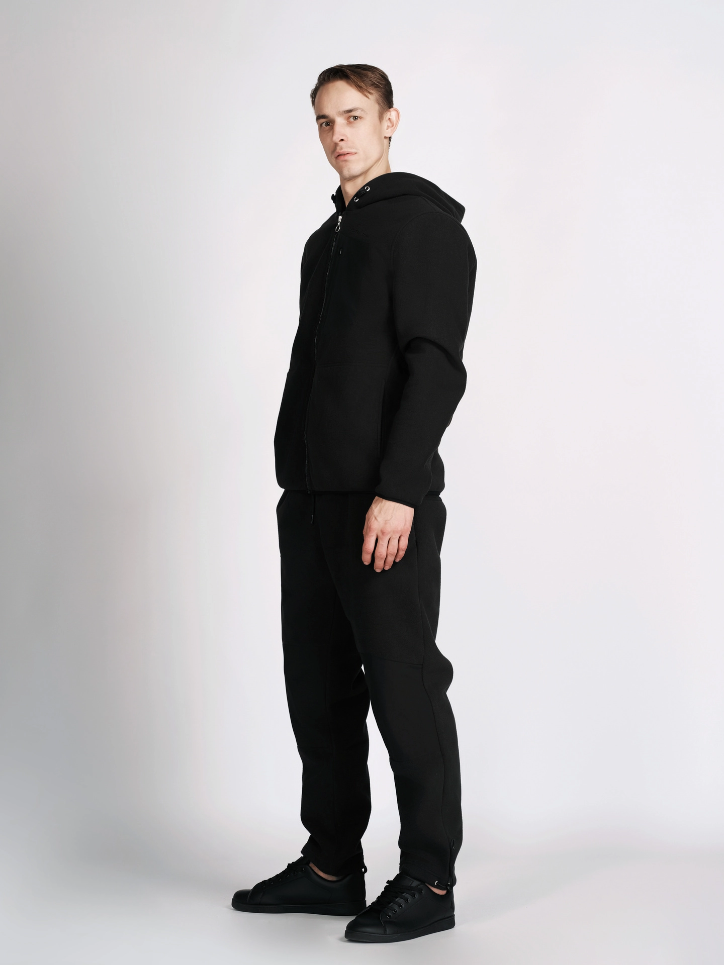 Толстовка из флиса с капюшоном